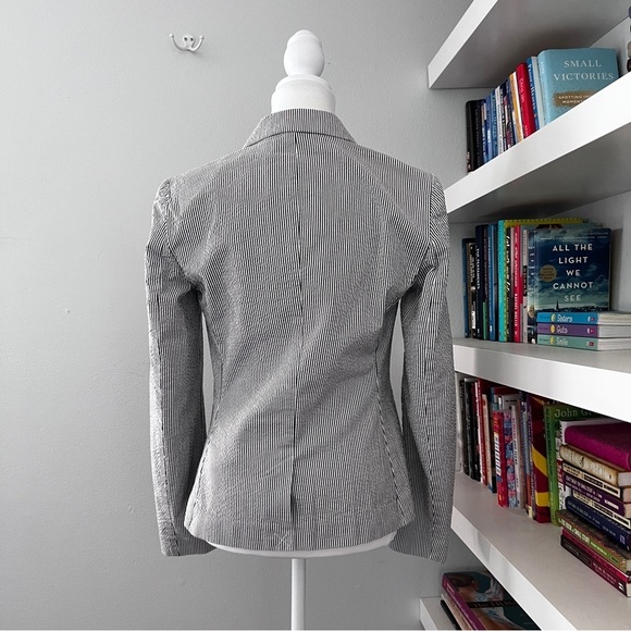 Ralph Lauren Seersucker blazer size 4 - Picture 9 of 16